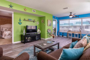 Bikinis & Martinis - Great East End Location - Swimming pool and boardwalk access condo